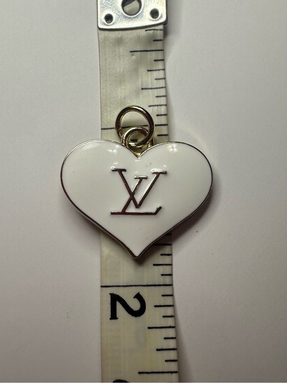 Louis Vuitton Gold and White Enamel Heart Logo Zipper Pull Charm - Picture 8 of 9